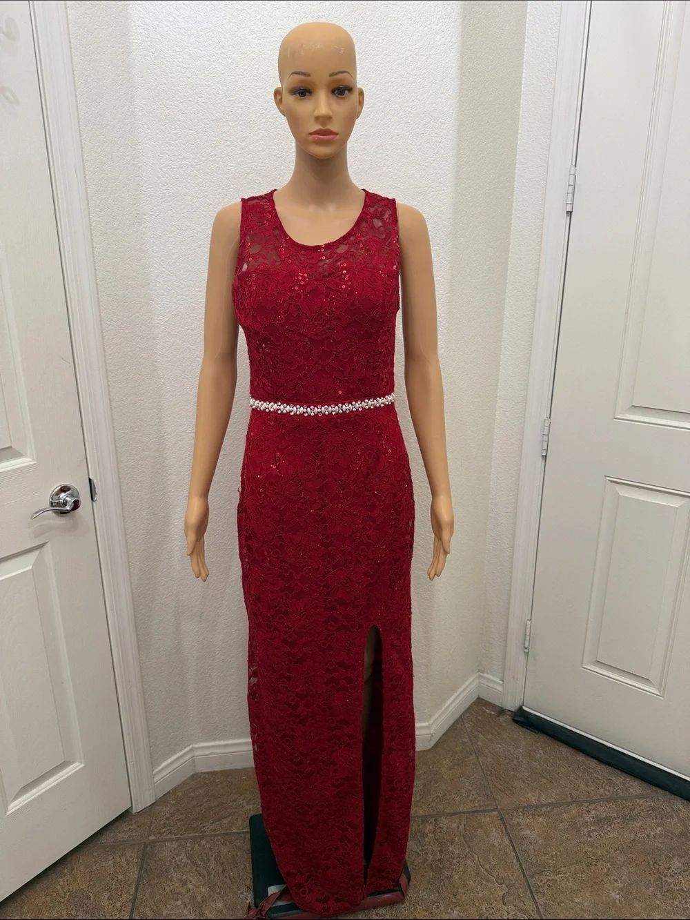 La Scala USA Red Lace Sequins Party Dress Beaded Pearl Rhinestone Waist Medium